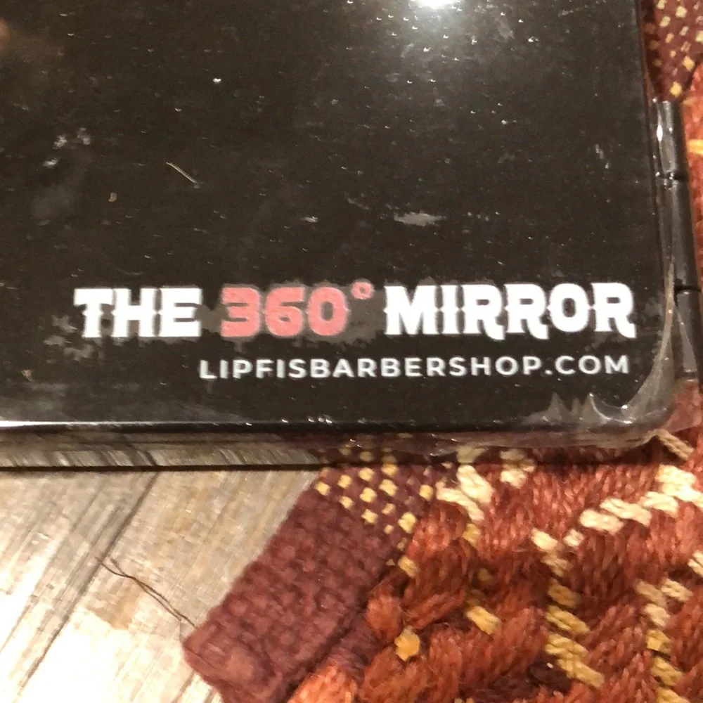 The 360 Men’s Mirror 3 Way Mirror Self Hair Cutting - Adjustable Trifold Barber